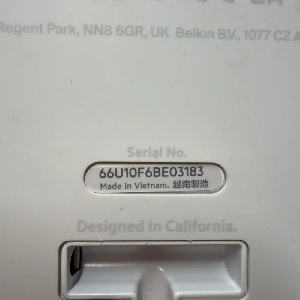 Belkin 3-in-1 MagSafe Charger Stand White Tested No Cord